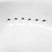 Wandurinoir met spoelklep keramiek wit - thumbnail