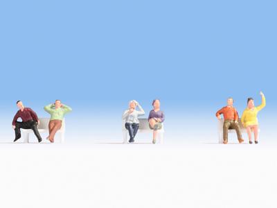 Noch 18132 H0 Zittende figuren HOBBY