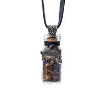 Tijgeroog Edelsteen Hanger met Olifant in Geschenkflesje uit India - thumbnail