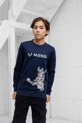 Vingino X Messi Celebration Sweater Kids Donkerblauw - Maat 128 - Kleur: Donkerblauw | Soccerfanshop