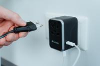 Universele Reisadapter Verbatim UTA-04 - thumbnail