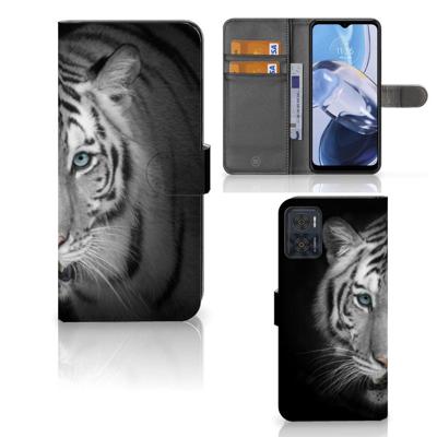 Motorola Moto E22 | E22i | Telefoonhoesje | Met pasjeshouder | Tijger Motorola Moto E22 | E22i | Telefoonhoesje | Met pasjeshouder | Tijger