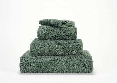 Abyss & Habidecor Abyss & Habidecor Super Pile Handdoek 55x100 280 evergreen