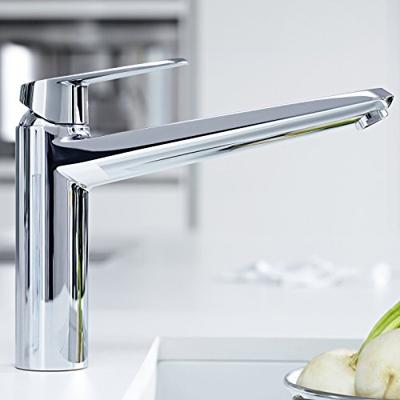 GROHE Eurodisc Cosmopolitan Keukenkraan - laag - chroom 33770002 GROHE Eurodisc Cosmopolitan Keukenkraan - laag - chroom 33770002