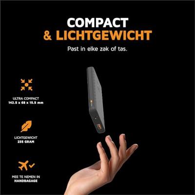 Xtorm Go2 Power Pack 10000 mAh Powerbank Zwart - thumbnail