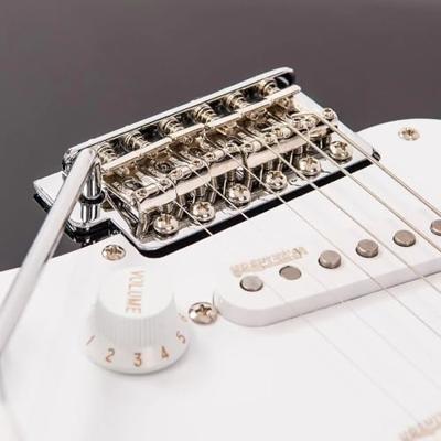 Vintage V6BB Reissued Boulevard Black elektrische gitaar - thumbnail