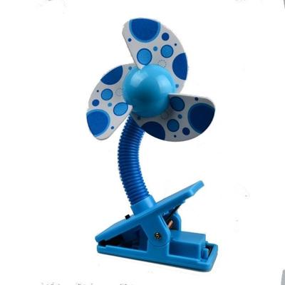 Baby wieg kinderwagen fan mini draagbare clip USBCharging slaapzaal kantoor kleine elektrische ventilator (blauw) Baby wieg kinderwagen fan mini draagbare clip USBCharging slaapzaal kantoor kleine elektrische ventilator (blauw)