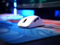 CHERRY XTRFY M64 Pro Wit Draadloze Gaming muis - thumbnail