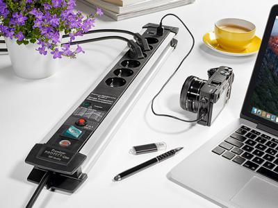 Brennenstuhl Premium-Protect-Line 60.000A stekkerdoos met overspanningsbeveiliging en USB 6-voudig 3m H05VV-F 3G1,5 1391000537 Brennenstuhl Premium-Protect-Line 60.000A stekkerdoos met overspanningsbeveiliging en USB 6-voudig 3m H05VV-F 3G1,5 1391000537