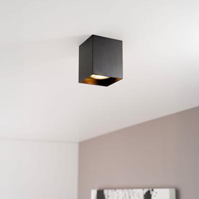 Astra nero by LUSENZ - Kubusvormige opbouwspot in volledig matzwart design met enkele lichtbron Astra nero by LUSENZ - Kubusvormige opbouwspot in volledig matzwart design met enkele lichtbron