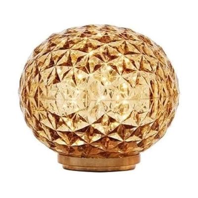 Kartell Mini Planet Batteria Tafellamp - Geel Kartell Mini Planet Batteria Tafellamp - Geel