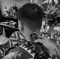 Kyone Electronics Barber Clipper Ultima Clipper Lithium Ion Pro Trimmer 1Stuks - thumbnail