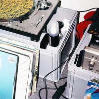 AM Clean Sound Keith Haring Vinyl Brush - thumbnail