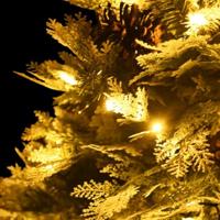Kerstboom met LED en dennenappels 150 cm PVC en PE groen - thumbnail