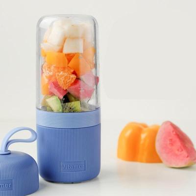 MIT-004 Vitamer draagbare oplaadbare elektrische juicer Squeezer capaciteit: 400 ml (blauw) MIT-004 Vitamer draagbare oplaadbare elektrische juicer Squeezer capaciteit: 400 ml (blauw)