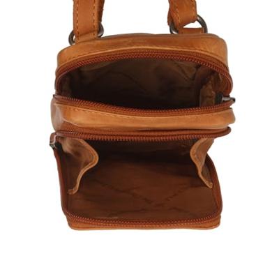 The Chesterfield Brand Valdes - Leren telefoontasje - Cognac