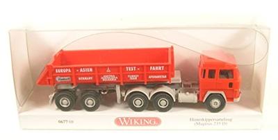 Wiking 067708 H0 Vrachtwagen Magirus Deutz Trekker-kiepopleggercombinatie 235 D Testfahrt Europa-Asien Wiking 067708 H0 Vrachtwagen Magirus Deutz Trekker-kiepopleggercombinatie 235 D Testfahrt Europa-Asien
