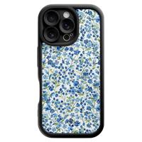 iPhone 16 Pro zwarte case - Vintage blue floral - thumbnail