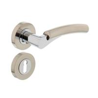 Intersteel Deurkruk Bryan op rozet met sleutelrozetten - nikkel mat/chroom - thumbnail