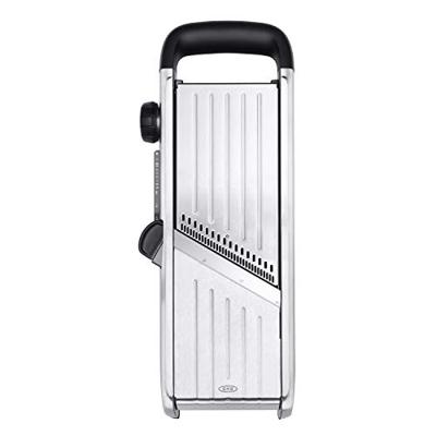 OXO Good Grips Mandoline - Groentesnijder - Keukensnijder - Good Grips - Basis Chef 2.0 Steel OXO Good Grips Mandoline - Groentesnijder - Keukensnijder - Good Grips - Basis Chef 2.0 Steel