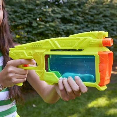 Nerf SOA Water Blaster Dunk-Fill+, eenvoudig en snel bij te vullen reservoir, 358 ml, Nerf Super Soaker, geschikt voor kinderen vanaf 6 jaar.