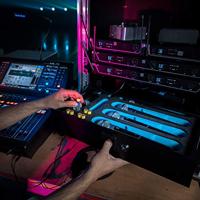 Adam Hall 87402 MI 19 inch schuim inlay voor microfoons & beltpacks - thumbnail