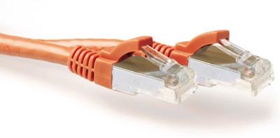 ACT Oranje 2 meter LSZH SFTP CAT6A patchkabel snagless met RJ45 connectoren
