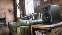 wavemaster TWO NEO stone gray – luidsprekersysteem (60 Watt) met Bluetooth streaming, digitale poorten en IR-afstandsbediening actieve boxen gebruik voor TV/tablet/smartphone, donkergrijs (66364) - thumbnail