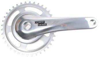 Sunrace crankset 38t, cranklengte 170mm. zilver, alumnium, spieloos. 95mm cover. 0mm diepte
