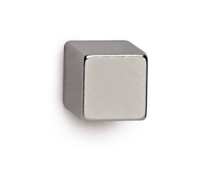 Maul Neodymium magneet MAUL (b x h x d) 10 x 10 x 10 mm Dobbelsteen Zilver 4 stuk(s) 6169296