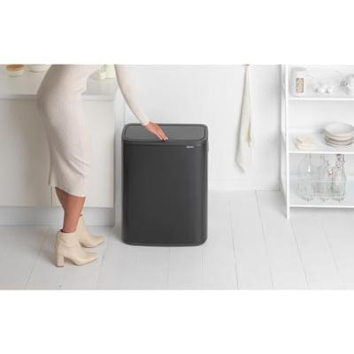 Brabantia Bo touch bin 60 liter matt black