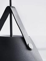 Grote zwarte hanglamp met leer &apos;Strap 27&apos; DFTP 27 cm - thumbnail