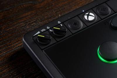 8Bitdo All-Button Arcade Xbox Controller