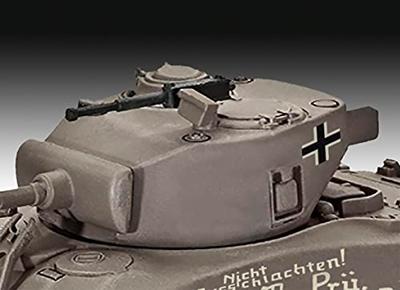 Revell 1/72 Sherman M4A1 Revell 1/72 Sherman M4A1