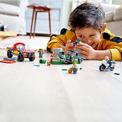 Lego City 60319 Brandweer en Politie Achtervolging - thumbnail