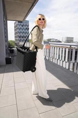 Reisenthel Carrycruiser-glossy dots black