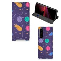 Sony Xperia 1 III Hippe | Standcase | Space - thumbnail
