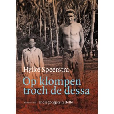 Op klompen troch de dessa (Paperback)