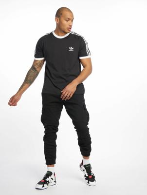 adidas Originals / t-shirt 3-Stripes in zwart adidas Originals / t-shirt 3-Stripes in zwart