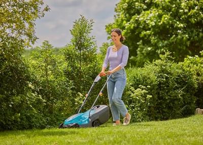 GARDENA Accu-grasmaaier Accu Zonder accu, Instelbare maaihoogte 18 V Snijbreedte max. 32 cm