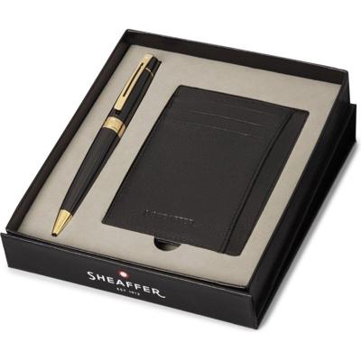 Sheaffer SF-G2932551-2 Balpen 300 M Giftset Glossy Black Chrome Gold Tone + Creditcardhouder Sheaffer SF-G2932551-2 Balpen 300 M Giftset Glossy Black Chrome Gold Tone + Creditcardhouder