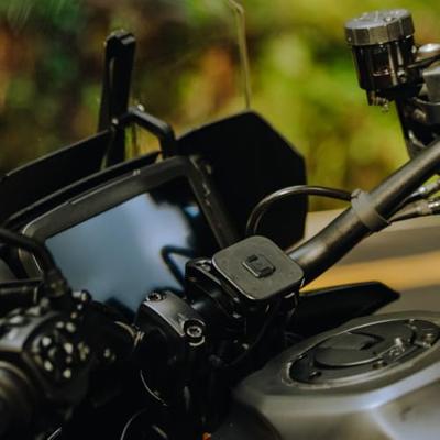 Peak Design Mobile Motorcycle Mount Bar Mount v2 Charging