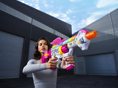 Zuru X-Shot Blastercorn Rizz Master + 24 Darts + Licht