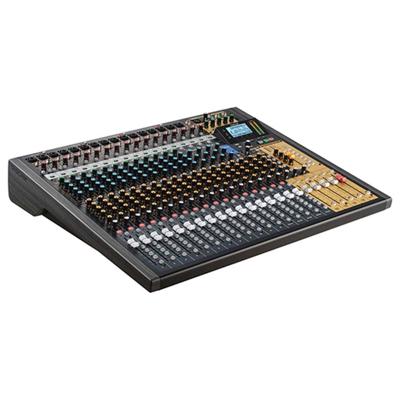 Tascam Model 2400 24-kanaals mengpaneel