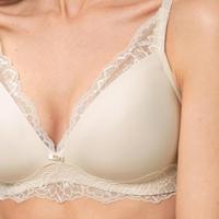BH Amourette Charm P - Zonder Beugel - Voorgevormde kanten bh zonder beugel - thumbnail