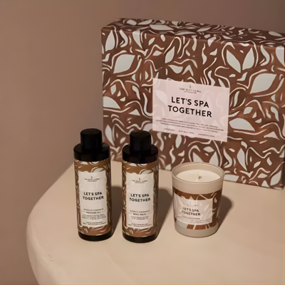 Giftbox Let's Spa Together - Massageolie, Douchegel & Geurkaars