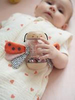 Houten rammelaar lieveheersbeestje rood - thumbnail