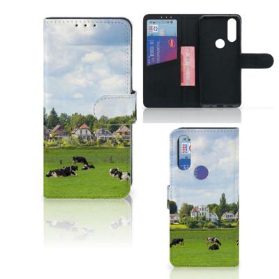 Motorola One Action | Telefoonhoesje | Met pasjeshouder | Koeien Motorola One Action | Telefoonhoesje | Met pasjeshouder | Koeien