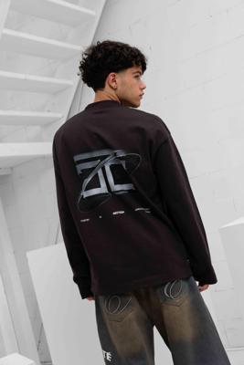 Jorcustom Poetry In Motion Longsleeve T-Shirt Heren Bruin - Maat S - Kleur: Bruin | Soccerfanshop Jorcustom Poetry In Motion Longsleeve T-Shirt Heren Bruin - Maat S - Kleur: Bruin | Soccerfanshop
