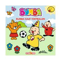 Studio 100 Bumba kartonboek - bumba gaat voetballen - thumbnail